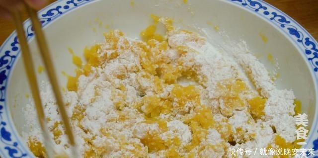 地瓜叶|红薯花样吃法,蒸煮炸炖都不如这样煎着吃,夹心流糖怎么都吃不够