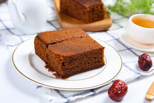  教你做|想吃枣糕不用买，1把红枣1碗面粉教你做，松软香甜，比蒸馒头简单