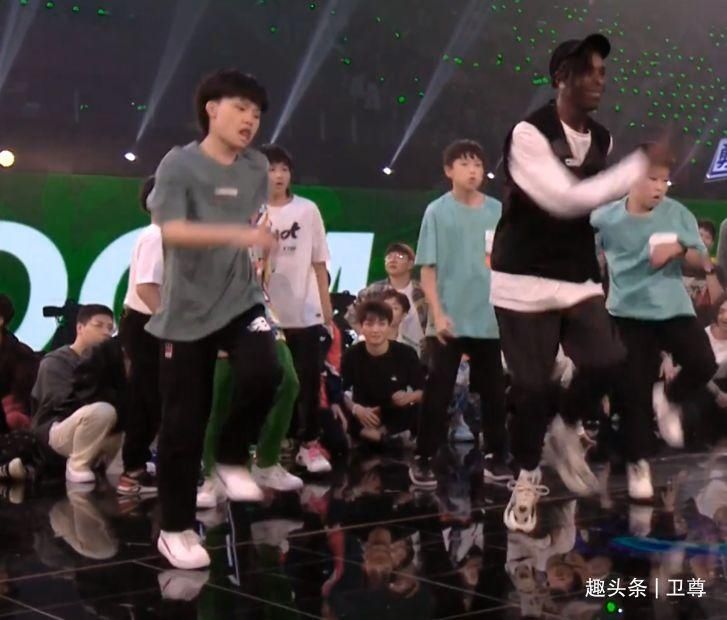 冠军|王一博成为冠军队长，体力才是杨凯获得冠军的关键，布布感觉没输