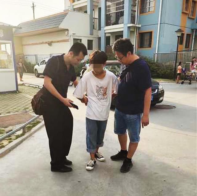  流窜|流窜惯偷“知恩图盗”，“顺手牵机”当天落网