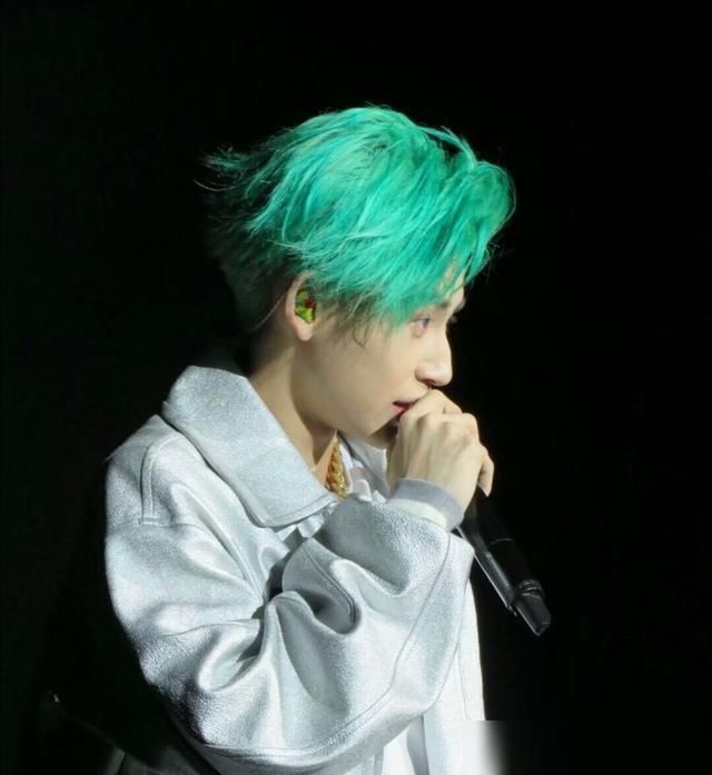  选秀|明年四大平台选秀出男团，400人勇闯娱乐圈，揠苗助长制造顶流