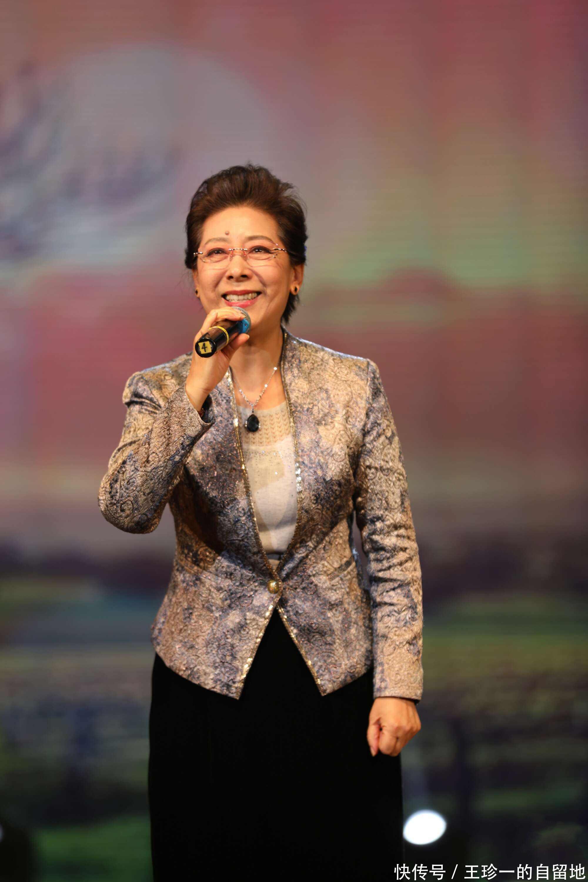 与王星军离婚后,带儿子嫁二婚江泓,关牧村如今怎样了?